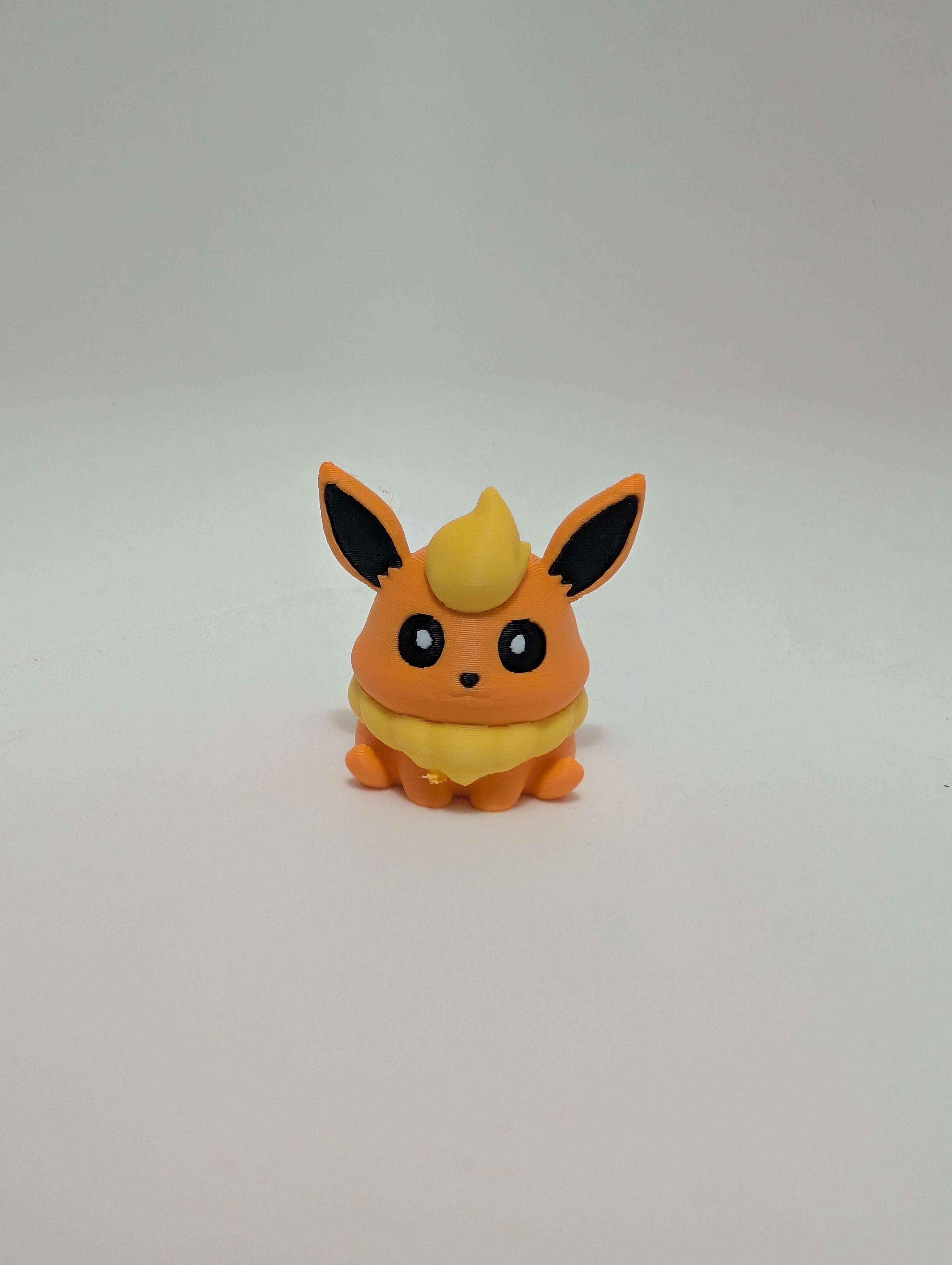 Mini Figura Coleccionable No. 136 | PopLayer